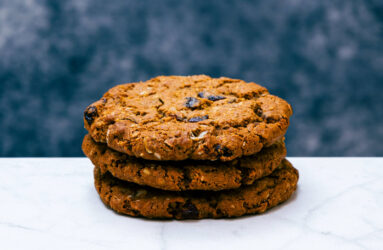 Oat and Raisin Cookie